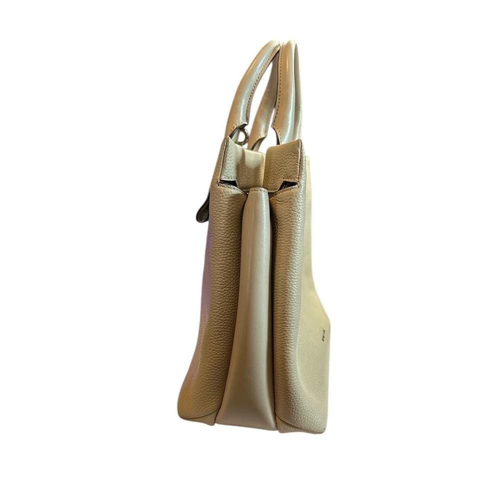 Michael Kors large Rollins pebbled leather satchel in the color oat - Picture 4 of 12